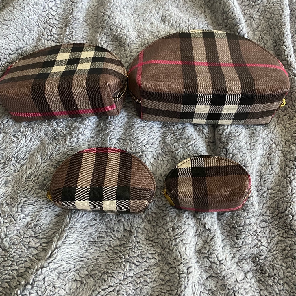 Make Up Pouch